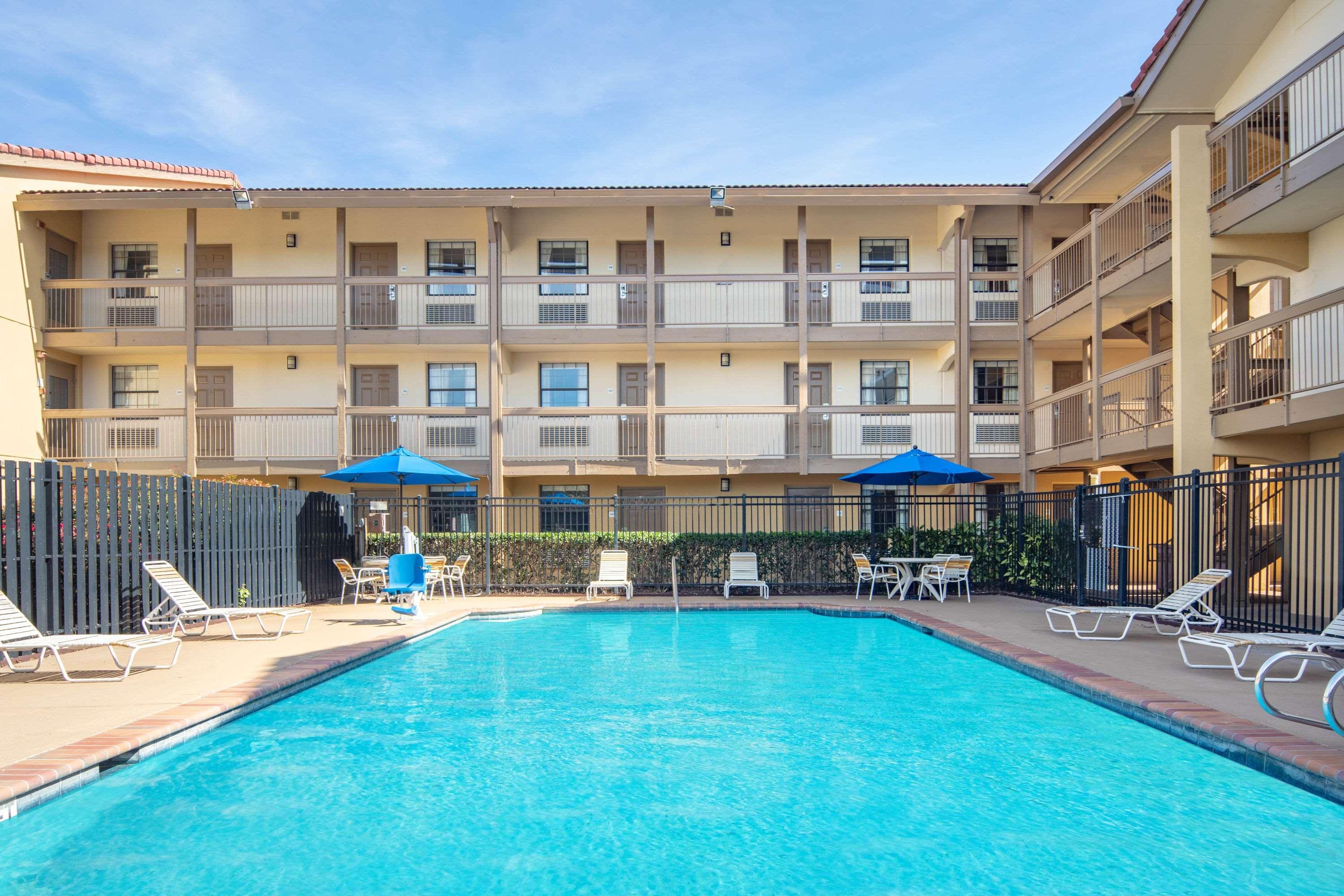 Budget Inn & Suite Atlanta Marietta Stadium Kültér fotó